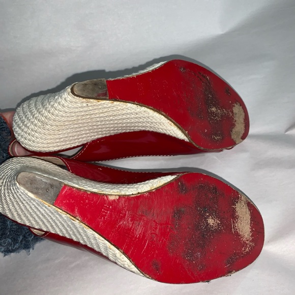 CHRISTIAN LOUBOUTIN size 38.5 red patent WEDGES - Picture 14 of 15